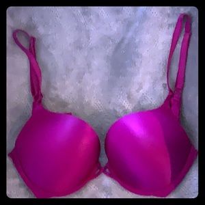 Victoria’s Secrets Bombshell Plunge Bra